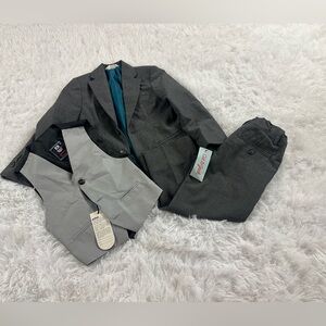 Boys Cat & Jack Gray suit Matching Set vest